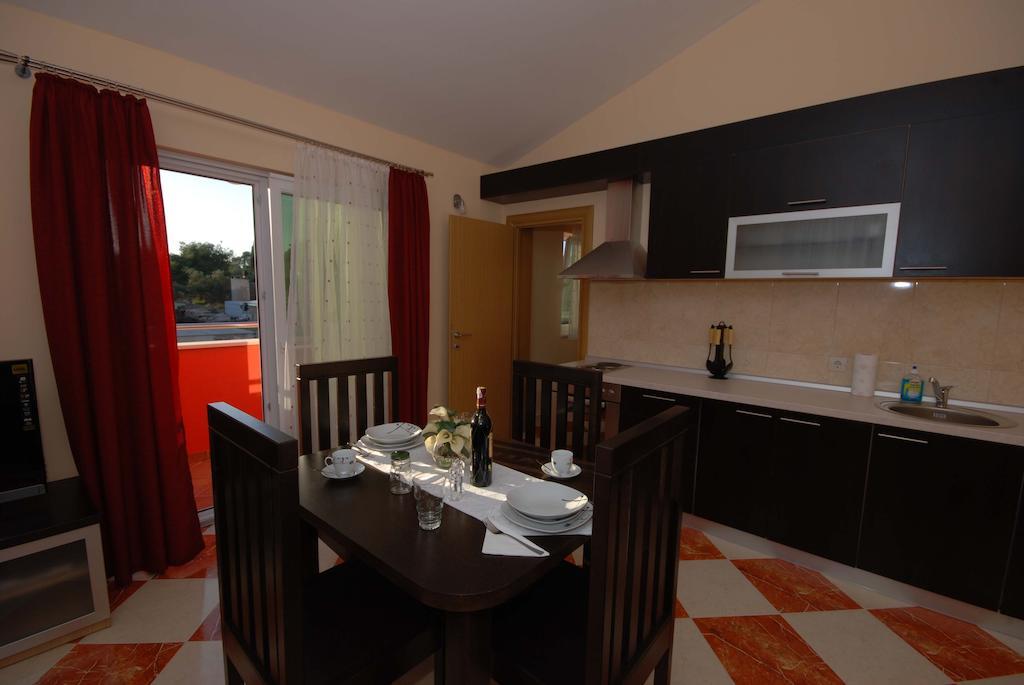 Apartments Stepic Trogir Room photo