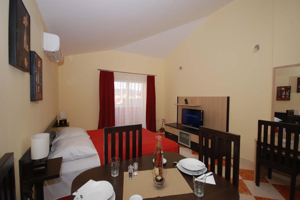Apartments Stepic Trogir Exterior photo